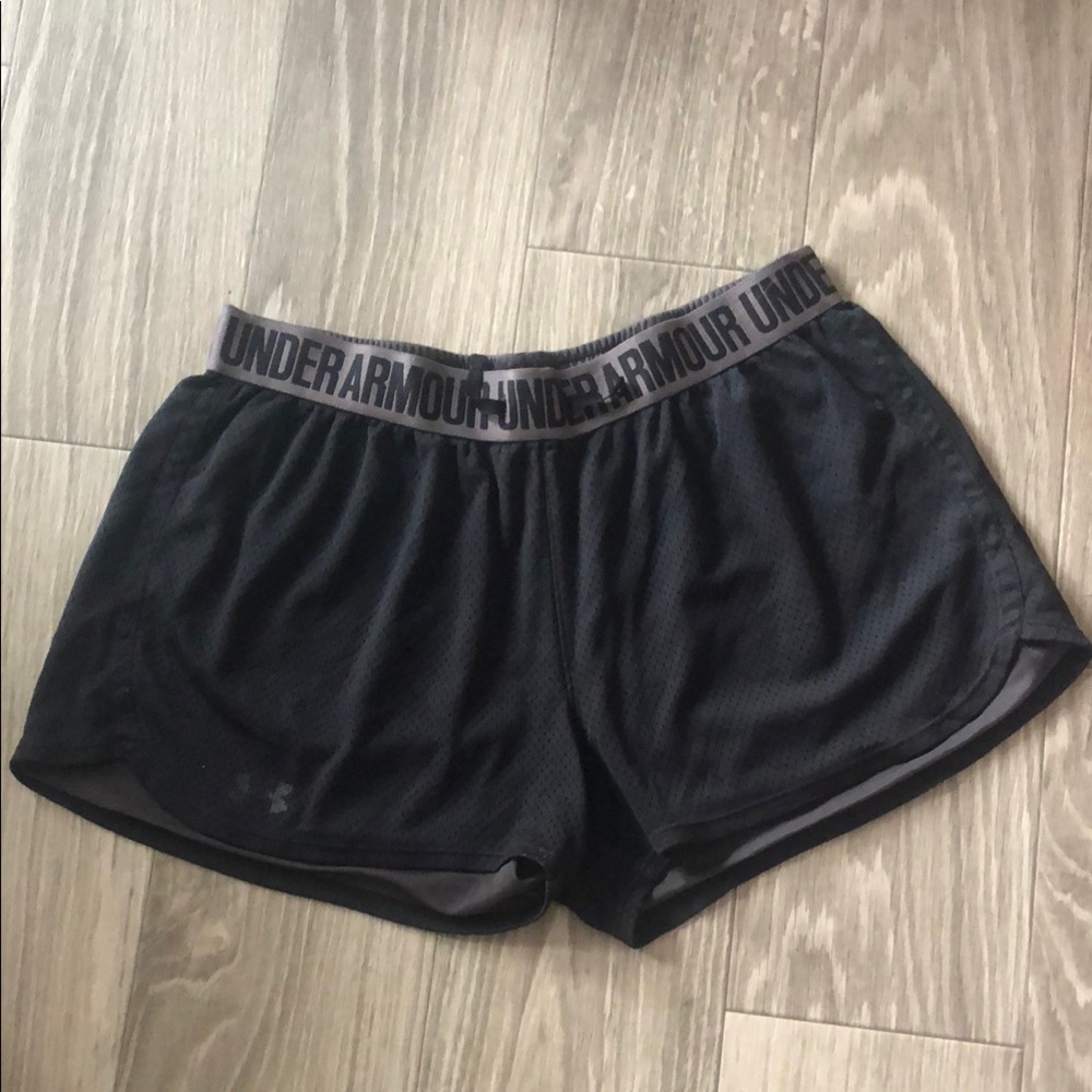 Under Armour Women's Black Athletic Shorts